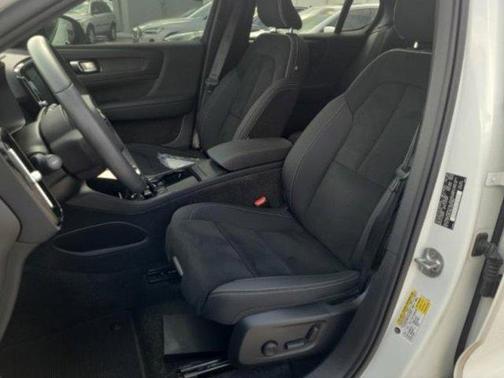 2023 Volvo C40 Recharge Pure Electric Twin Plus