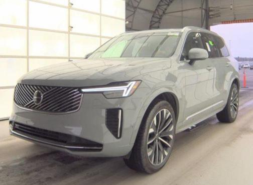 2025 Volvo XC90 B6 Plus 7-Seater