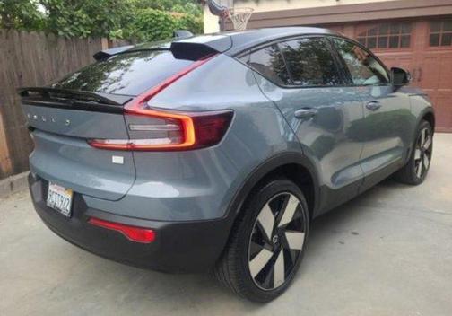 2022 Volvo C40 Recharge Pure Electric P8 Ultimate