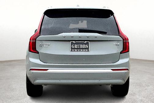 2025 Volvo XC90 Plug-In Hybrid T8 Plus 7-Seater