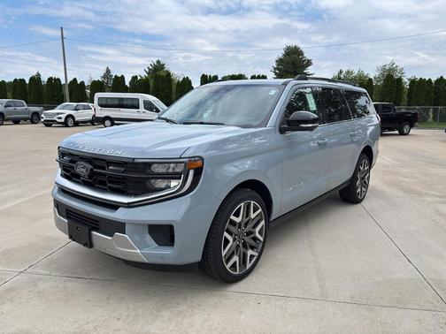 Glacier Gray Metallic Tri-Coat 2026 Ford Expedition Max Platinum