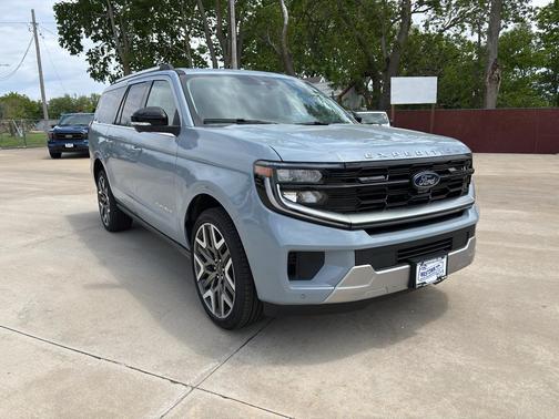 Glacier Gray Metallic Tri-Coat 2026 Ford Expedition Max Platinum