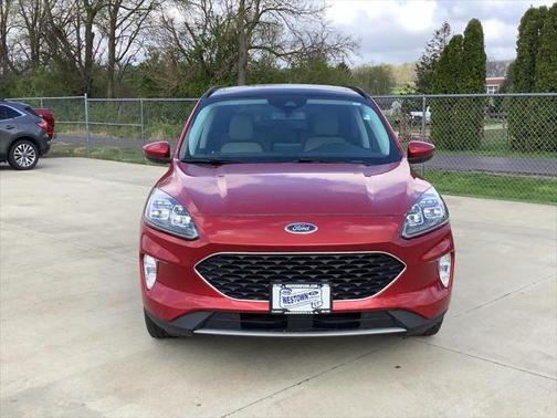 2021 Ford Escape Titanium