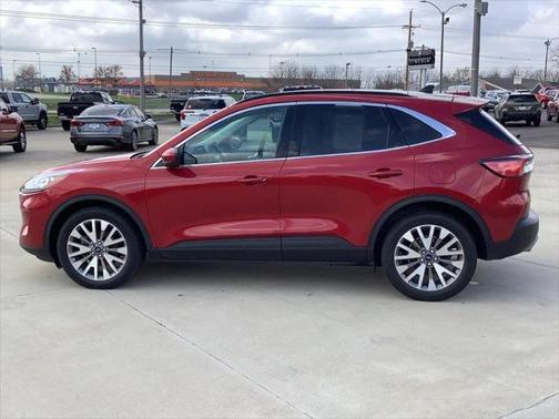 2021 Ford Escape Titanium