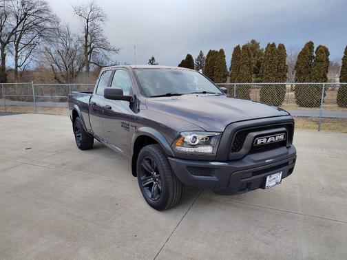 2022 RAM 1500 Classic Warlock Quad Cab 4x4 6'4' Box