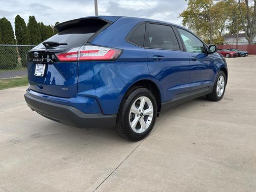 2024 Ford Edge SE
