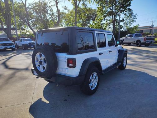 Bright White Clearcoat 2020 Jeep Wrangler Unlimited Sport