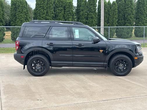 Shadow Black 2026 Ford Bronco Sport Badlands