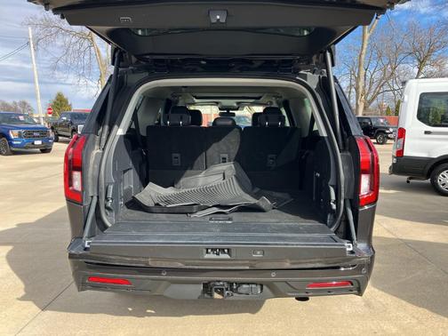 2025 Ford Expedition Max Active 4x4