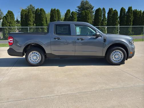 Carbonized Gray Metallic 2026 Ford Maverick XL