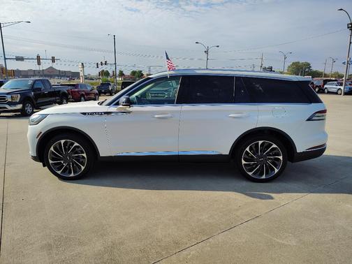 2025 Lincoln Aviator Reserve AWD