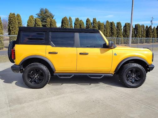 2021 Ford Bronco Black Diamond