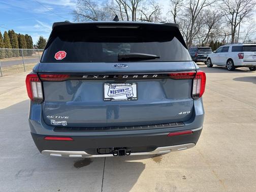 2026 Ford Explorer Active (200A)