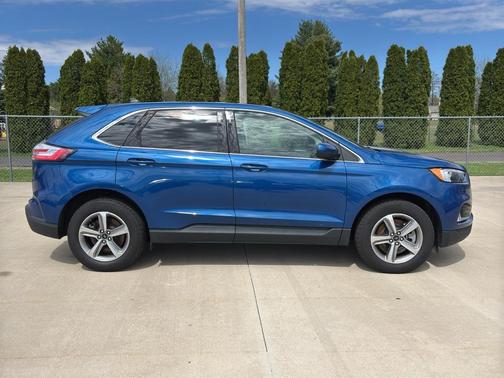 Atlas Blue Metallic 2024 Ford Edge SEL