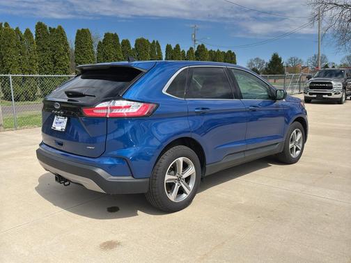 Atlas Blue Metallic 2024 Ford Edge SEL
