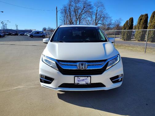 2019 Honda Odyssey Elite
