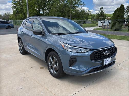 Vapor Blue Metallic 2024 Ford Escape ST-Line