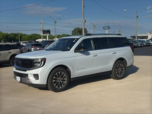 Space Silver Metallic 2025 Ford Expedition Platinum
