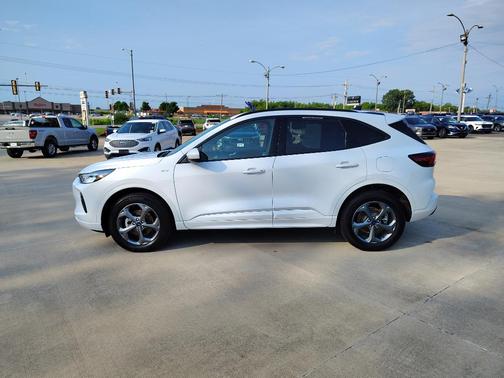 2023 Ford Escape ST-Line Select