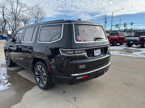 2022 Jeep Grand Wagoneer Series III 4x4