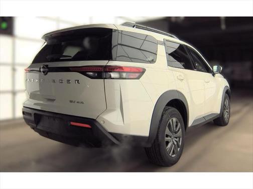 2024 Nissan Pathfinder SV 4WD