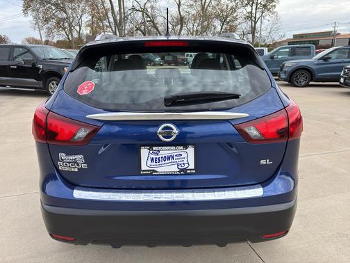 2018 Nissan Rogue Sport SL