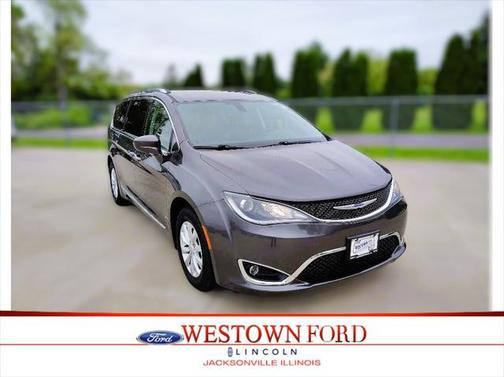 2019 Chrysler Pacifica Touring L