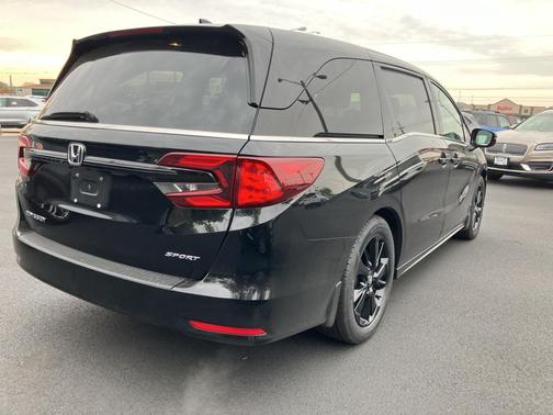 2023 Honda Odyssey Sport