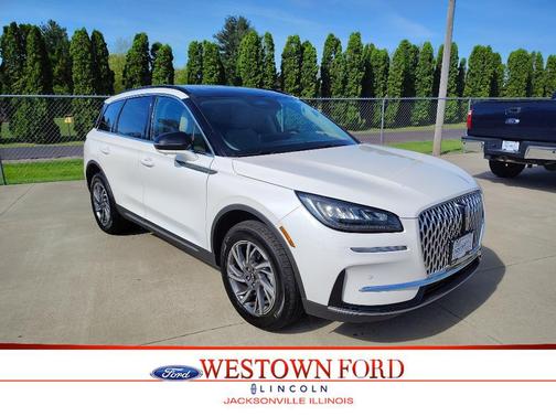 Pristine White Metallic Tri-Coat 2025 Lincoln Corsair Premiere