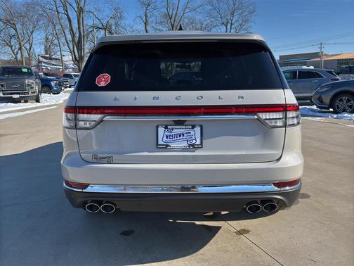 2023 Lincoln Aviator Reserve AWD