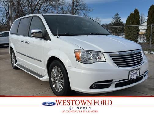 2016 Chrysler Town & Country Touring-L