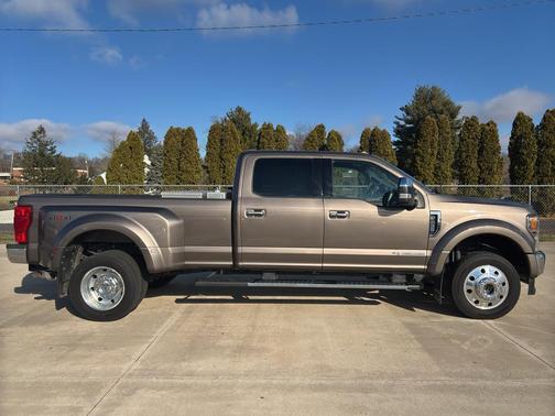 2022 Ford F-450 Lariat