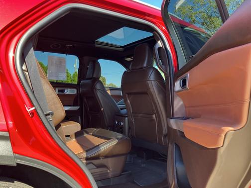 2022 Ford Explorer King Ranch