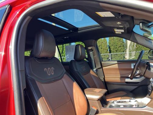 2022 Ford Explorer King Ranch