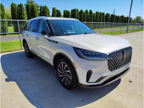 2025 Lincoln Aviator Premiere