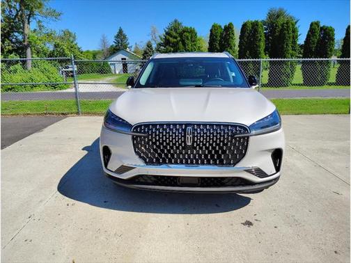 2025 Lincoln Aviator Premiere