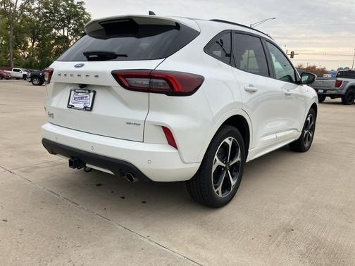 2024 Ford Escape ST-Line Select