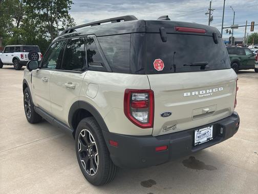 Desert Sand 2025 Ford Bronco Sport Outer Banks