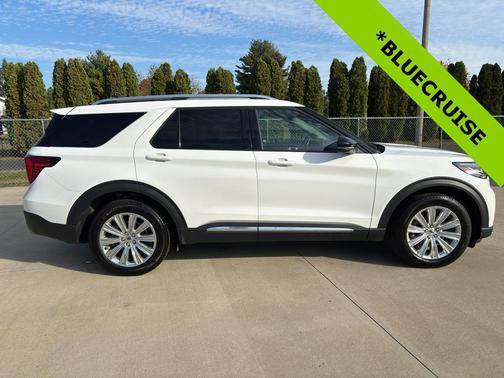 2025 Ford Explorer Platinum
