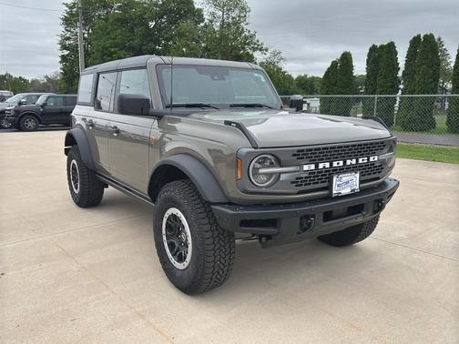 Marsh Gray 2025 Ford Bronco Badlands
