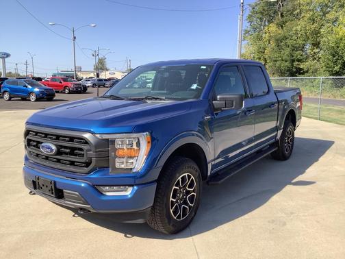 Atlas Blue Metallic 2022 Ford F-150 XLT