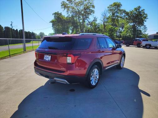 2025 Ford Explorer Platinum