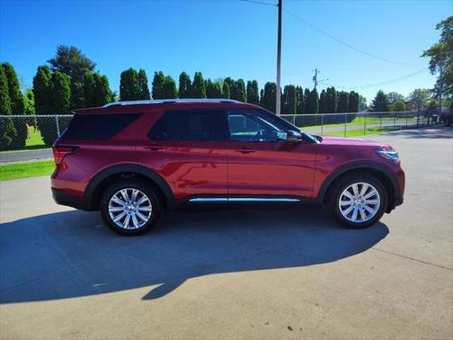 2025 Ford Explorer Platinum