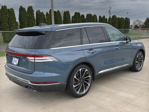 2025 Lincoln Aviator Reserve AWD