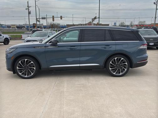 2025 Lincoln Aviator Reserve AWD