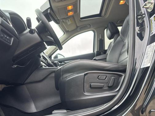 Jet Black Mica 2025 Mazda CX-5 2.5 S Preferred Package