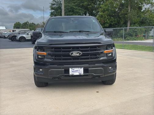 Agate Black Metallic 2024 Ford F-150 XLT
