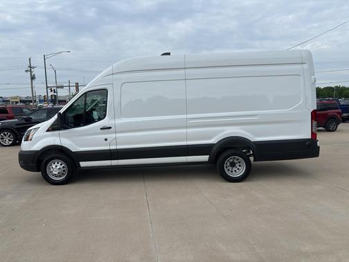 Oxford White 2026 Ford Transit-350 Base