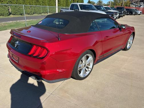 2020 Ford Mustang EcoBoost Premium