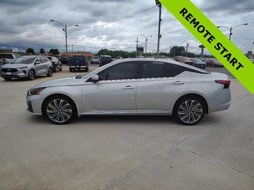 2024 Nissan Altima 2.5 SL